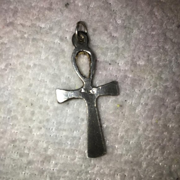Sterling Silver Egyptian Medium Ankh Pendant - Picture 5 of 9